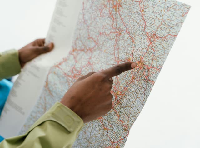Cover Image for The Complete IBS Roadmap: Understanding Symptoms, Triggers, and Proven Solutions