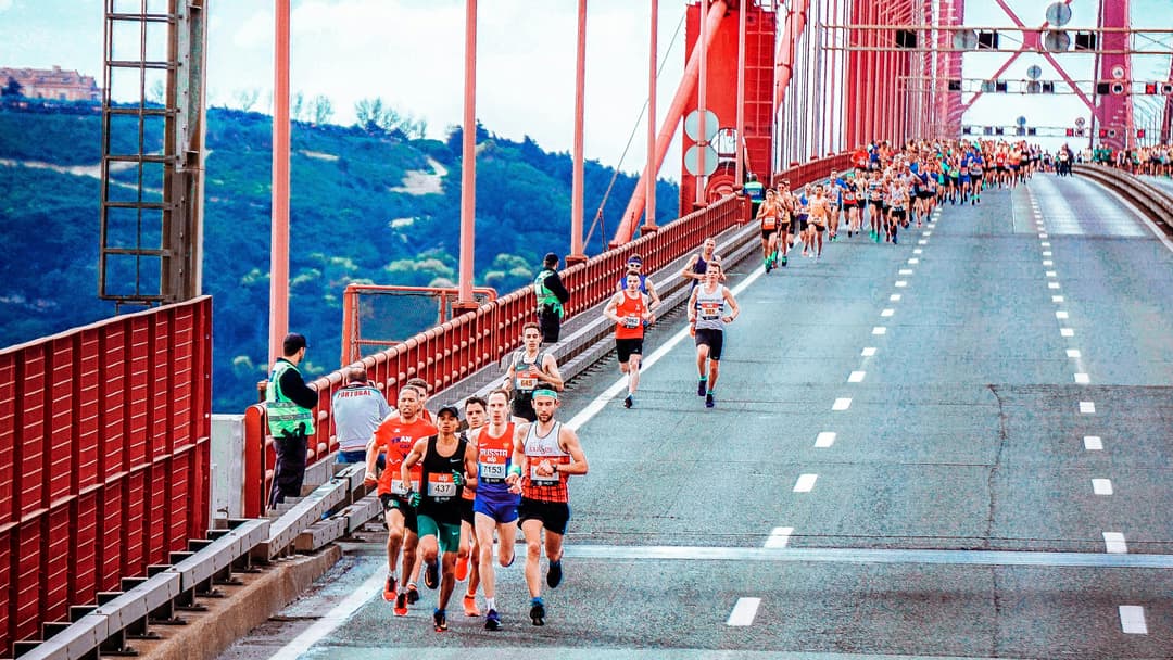 Cover Image for What to Eat for Peak Athletic Performance: A Sports Dietitian Explains