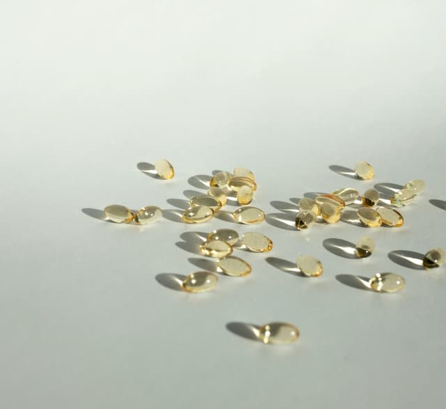 Cover Image for "Vitamin D is Poison," and Other Lies: Navigating Nutrition Misinformation